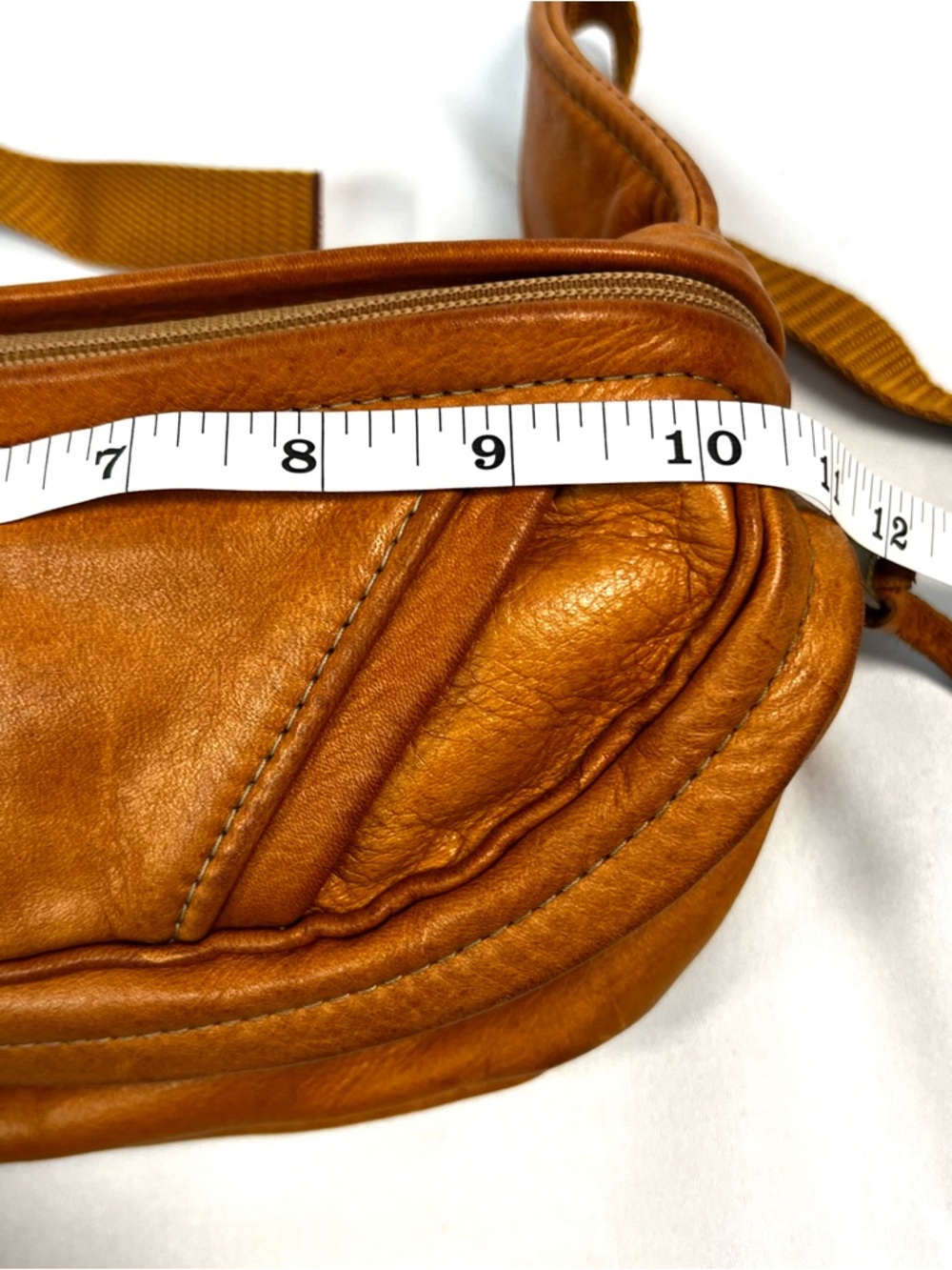 Vintage Brown Leather Fanny Pack Belt Bag Soft Leather Unisex Crossbody Hip Bag - Picture 9 of 11